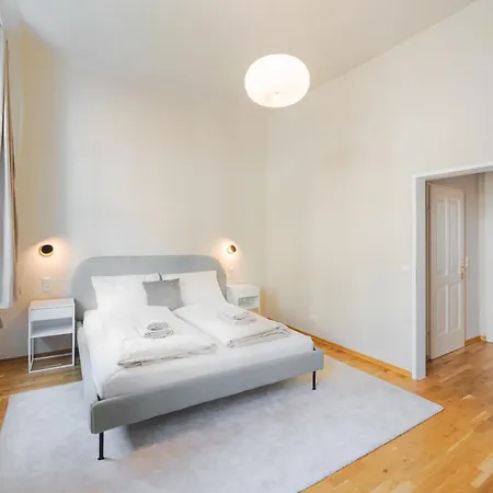 Premium 2br Close To Center 그라츠