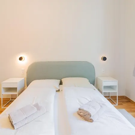 Premium - Walking Distance To Center 公寓 *