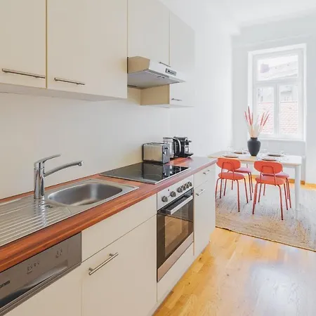 Apartmán Premium - Walking Distance To Center *