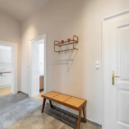 Premium - Walking Distance To Center Apartmán *