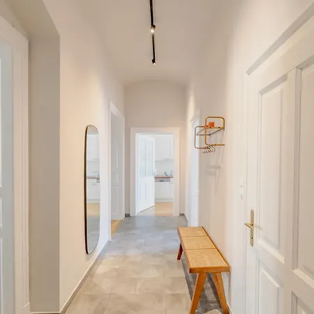 Appartamento Premium 2br Close To Center