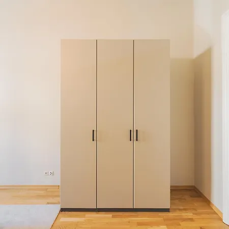 Premium 2br Close To Center