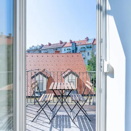 Premium 2br Close To Center